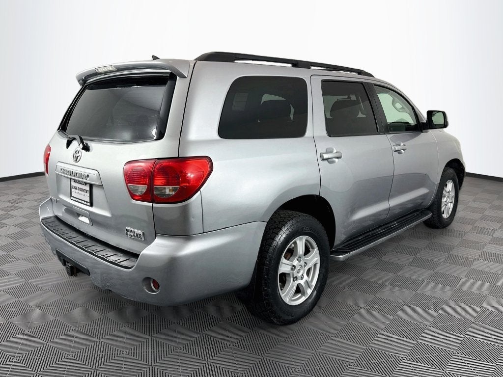 2010 Toyota Sequoia SR5 5.7L