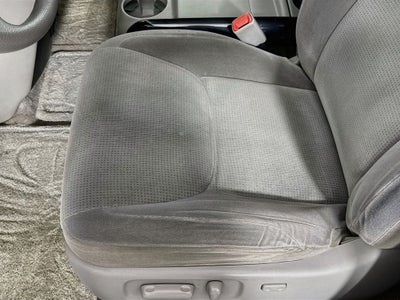 2005 Toyota Sienna LE