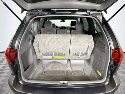 2005 Toyota Sienna LE