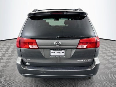 2005 Toyota Sienna LE