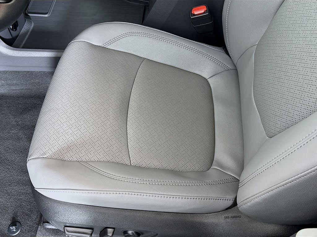 2024 Toyota Sienna Limited 7 Passenger