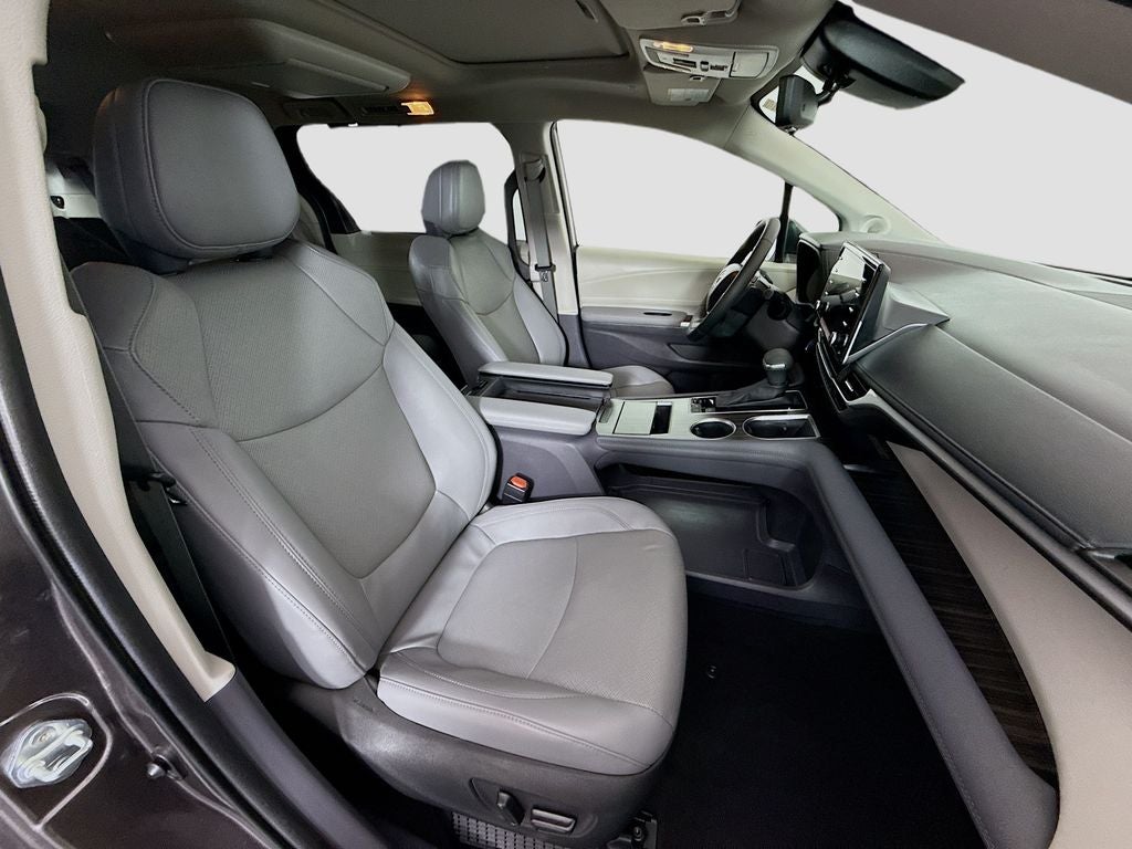 2024 Toyota Sienna Limited 7 Passenger