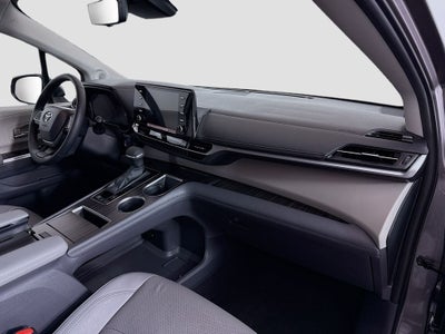 2024 Toyota Sienna Limited 7 Passenger