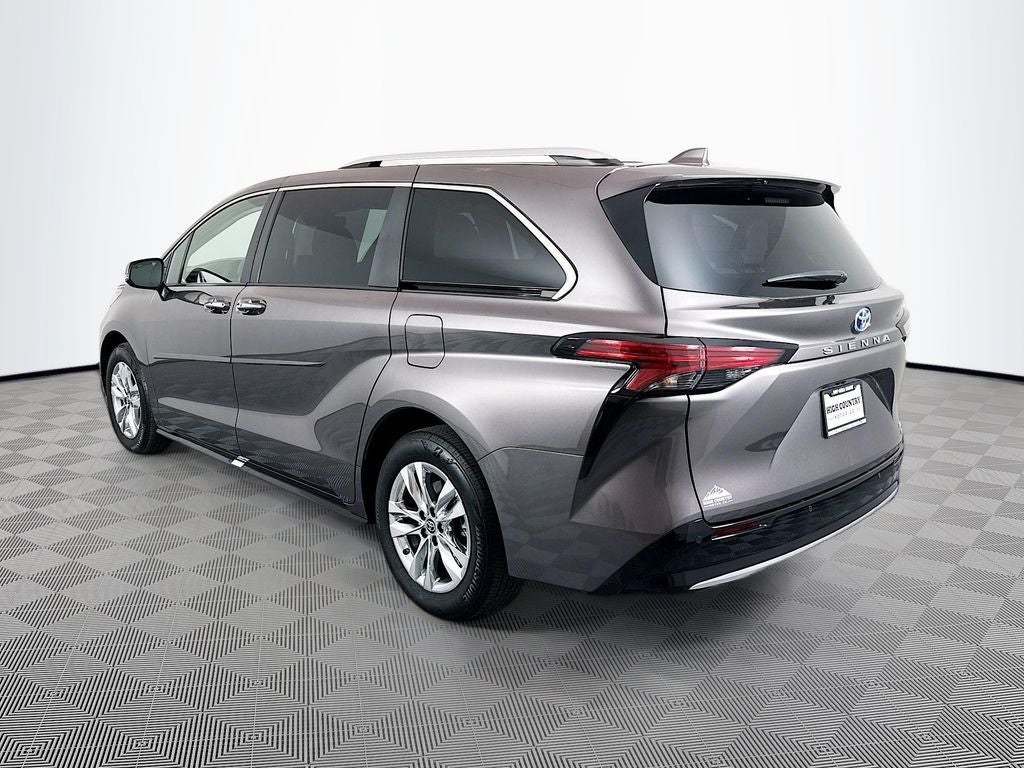 2024 Toyota Sienna Limited 7 Passenger