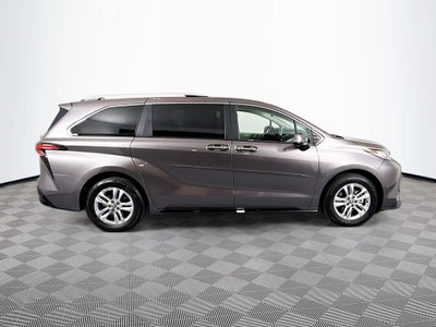 2024 Toyota Sienna Limited 7 Passenger