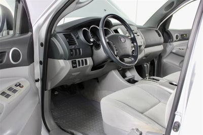 2005 Toyota Tacoma Base V6