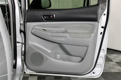 2005 Toyota Tacoma Base V6