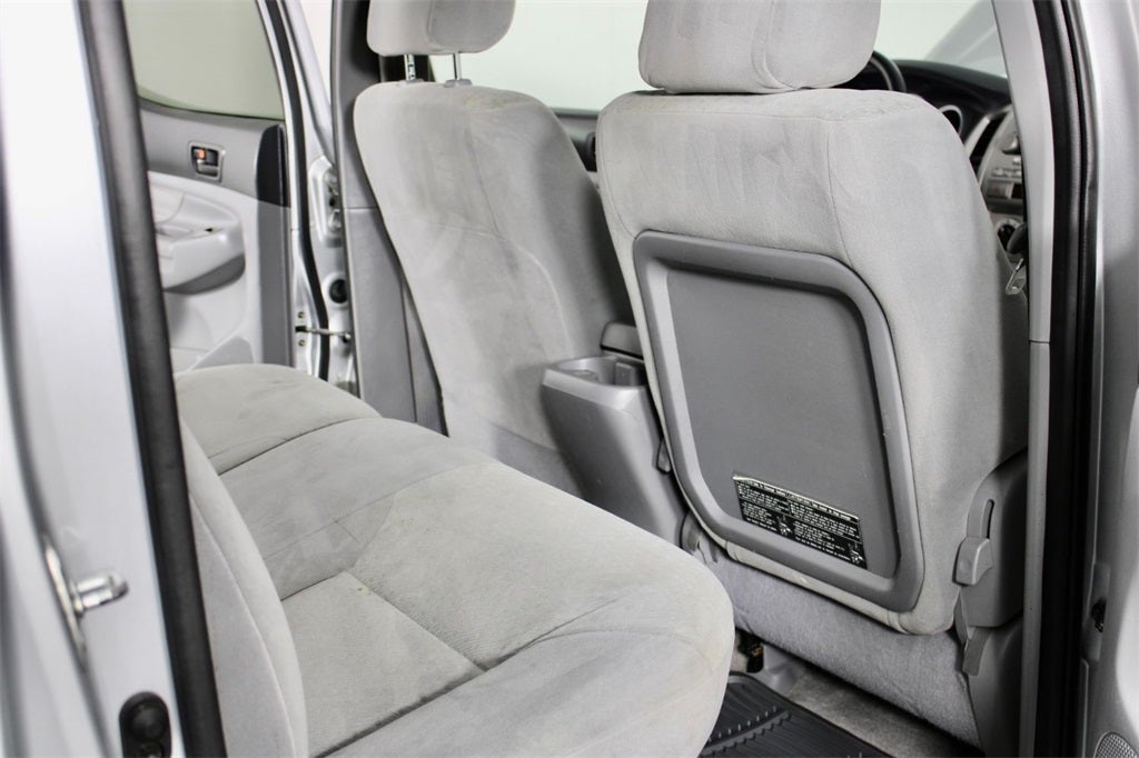 2005 Toyota Tacoma Base V6