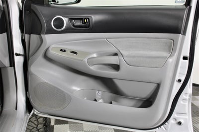 2005 Toyota Tacoma Base V6