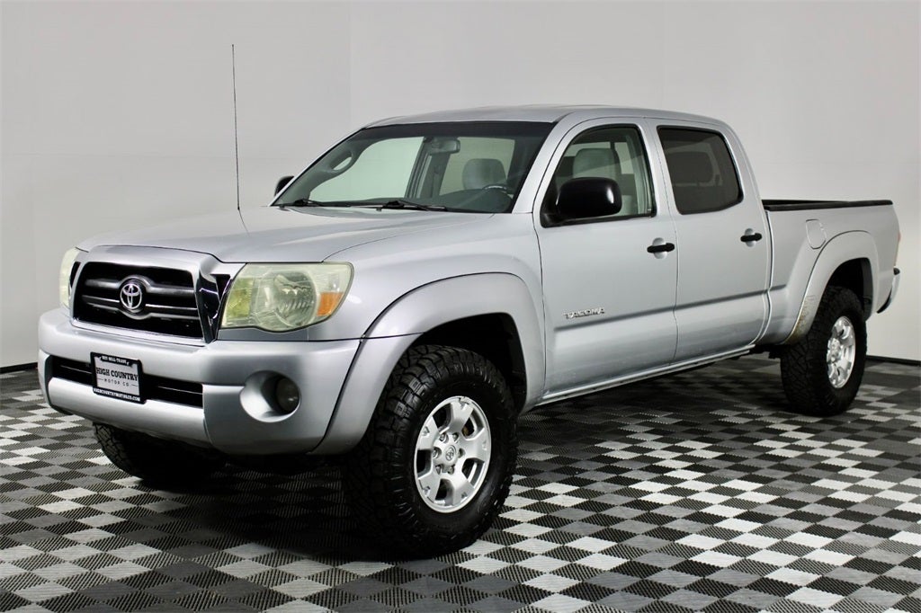 2005 Toyota Tacoma Base V6