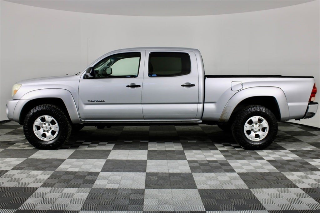 2005 Toyota Tacoma Base V6