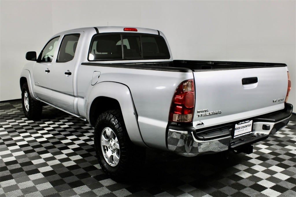 2005 Toyota Tacoma Base V6