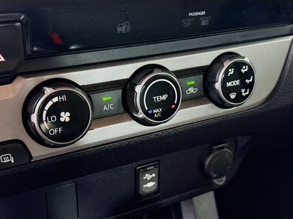 2017 Toyota Tacoma SR5 V6