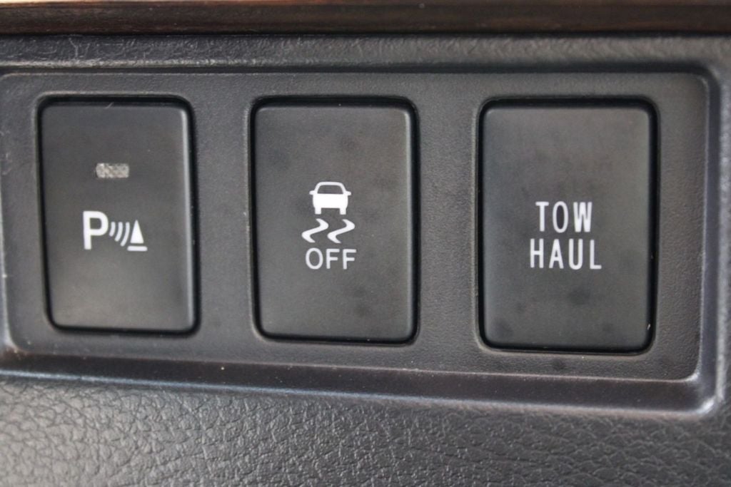 2015 Toyota Tundra Limited CrewMax