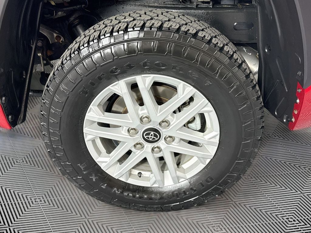 2022 Toyota Tundra SR5