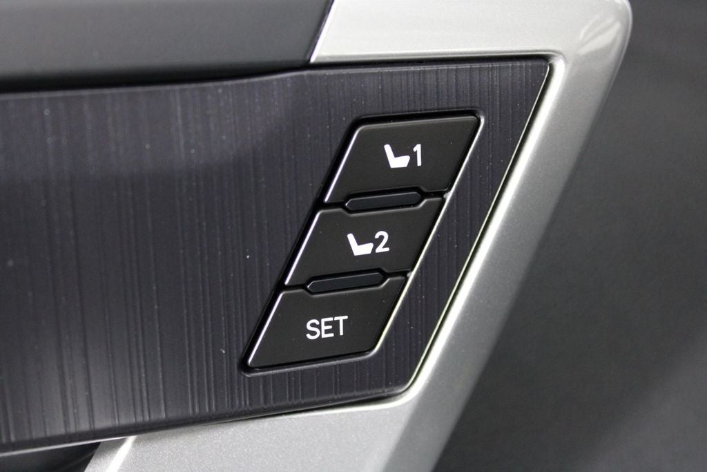 2025 Toyota Sequoia Platinum