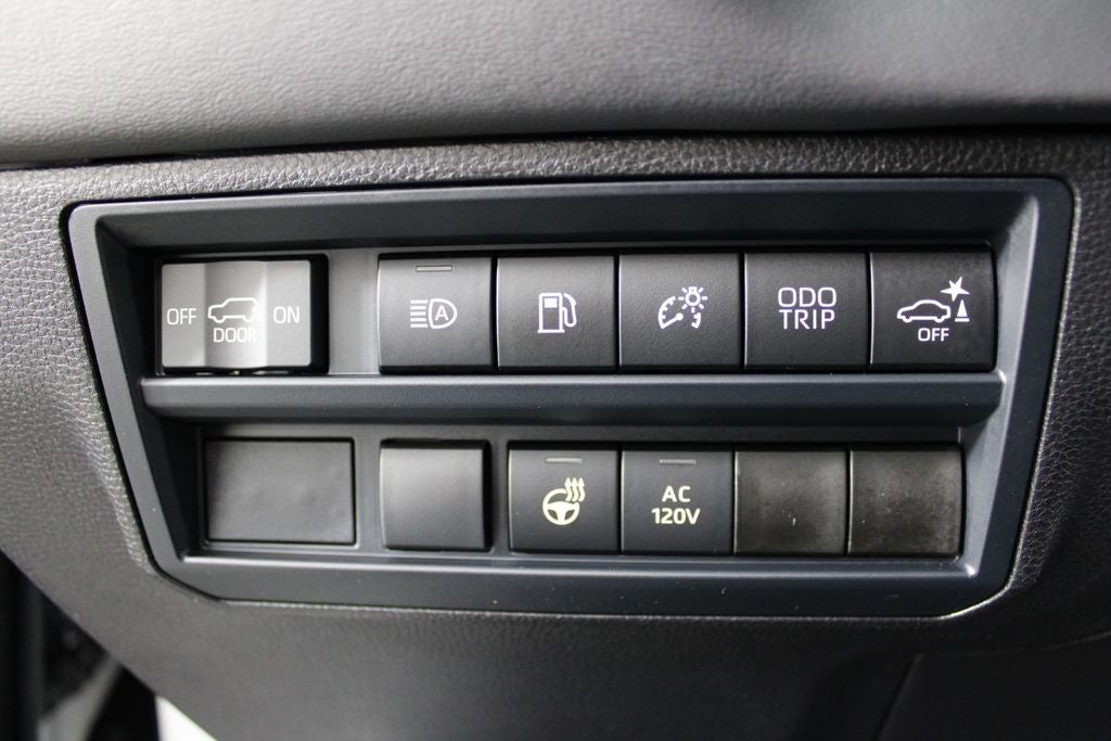 2025 Toyota Sequoia Platinum