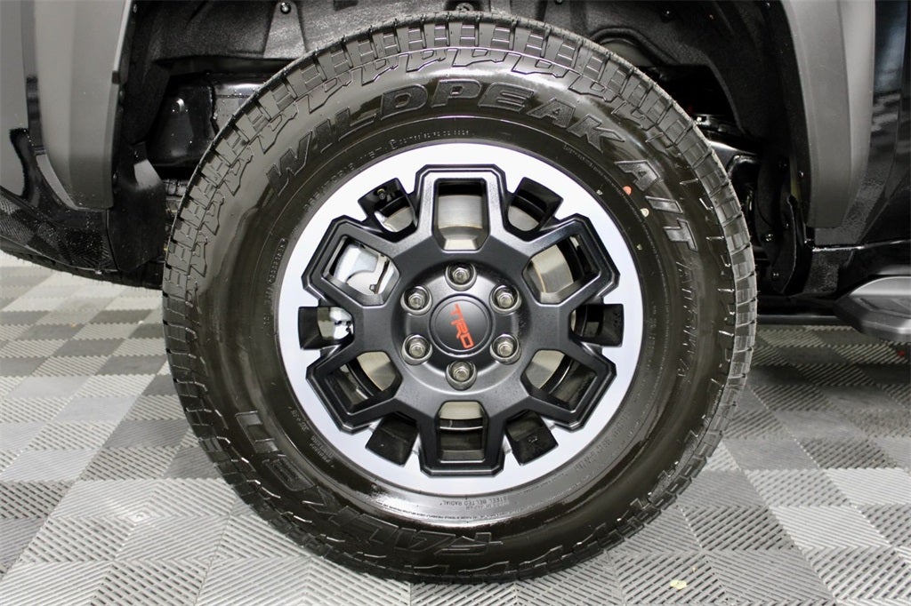 2025 Toyota 4Runner TRD Off-Road