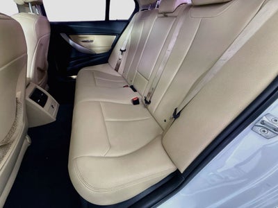 2017 BMW 3 Series 320i xDrive