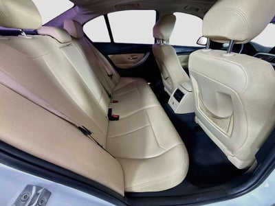 2017 BMW 3 Series 320i xDrive