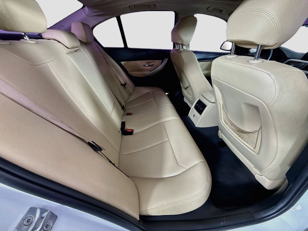 2017 BMW 3 Series 320i xDrive